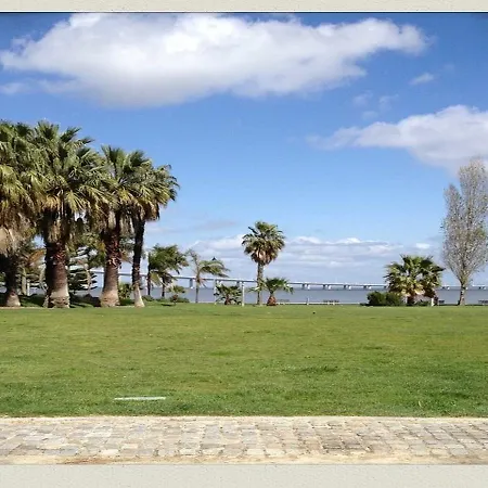 Parque Nacoes Prime 15 Lisboa