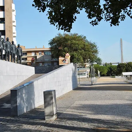 Parque Nacoes Prime 15 Lisboa